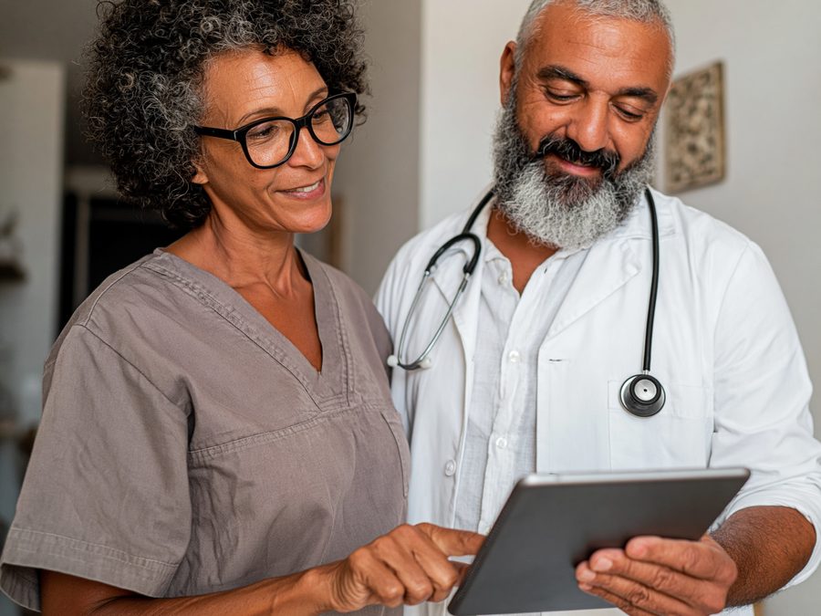 Kassy Health nurse meeting a family member at home for the first visit